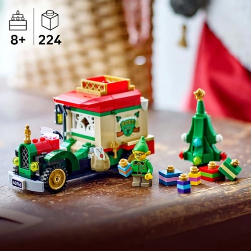Santa’s Delivery Truck (40746)
