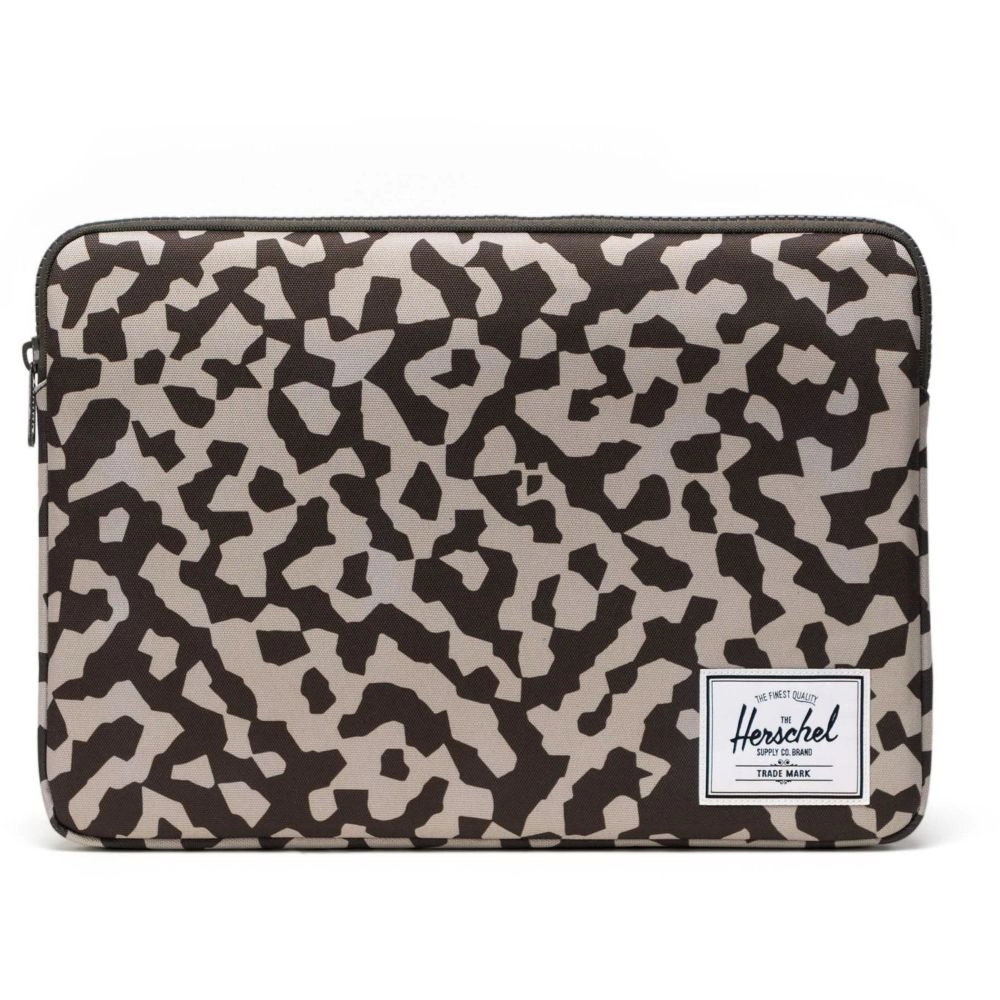 HERSCHEL SUPPLY CO. Anchor Sleeve for MacBook Pro 15/16-Inch