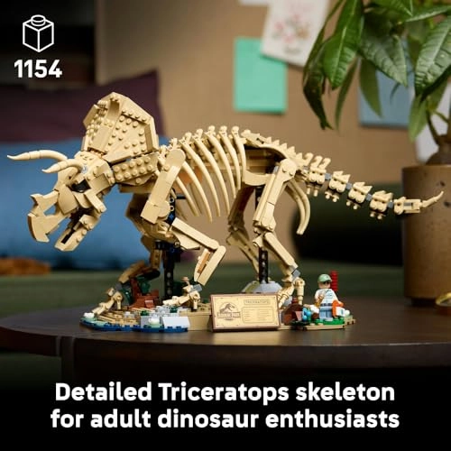 Jurassic World Dinosaur Fossils: Triceratops (77985)