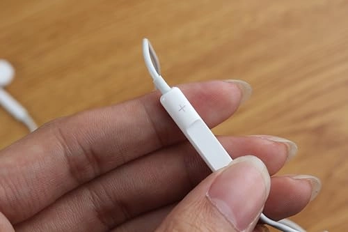 HP-0543 Wired Earbud