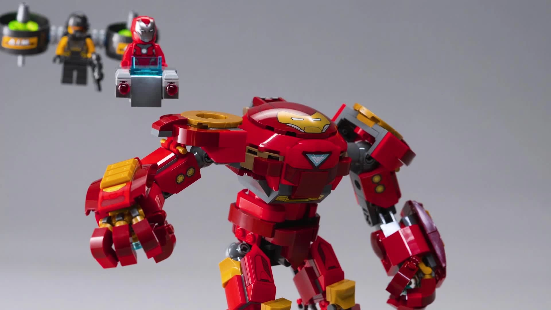 Iron Man Hulkbuster Versus A.I.M. Agent (76164)