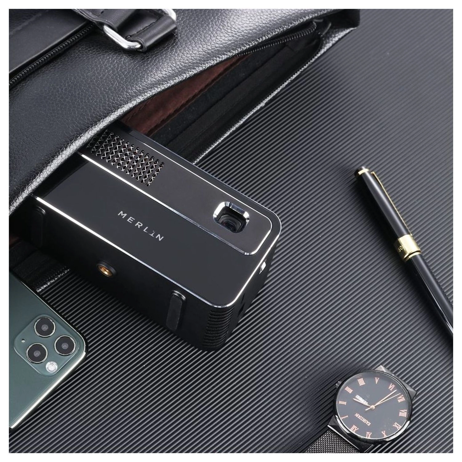 Cube Pro HDP300 300 ANSI Lumens