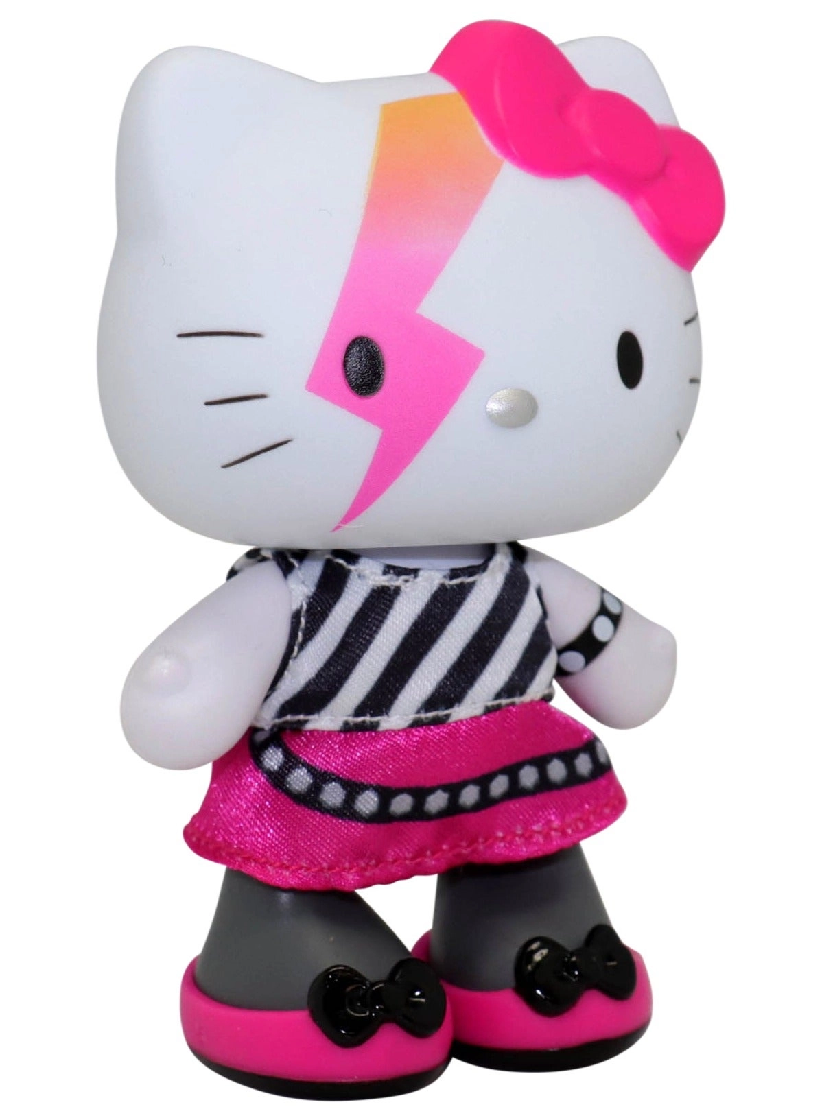 Collectible Figure - Doll Rocker (25838)