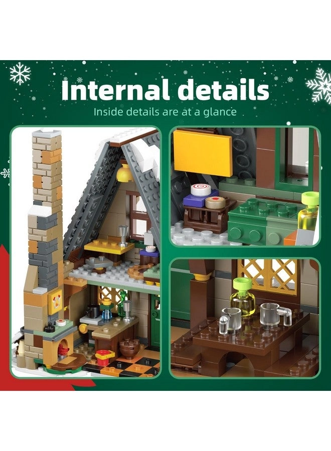 Christmas Cottage (16049)