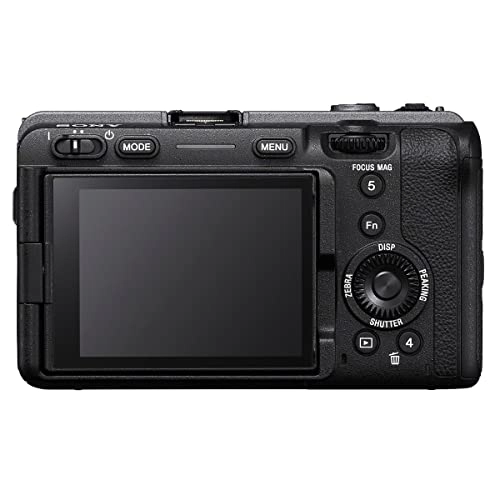 FX30 + E PZ 18-105mm f/4.0 G OSS