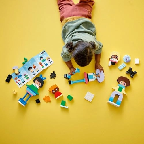 Town Buildable People with Big Emotions (10423) - 5 Characters 71 Bricks