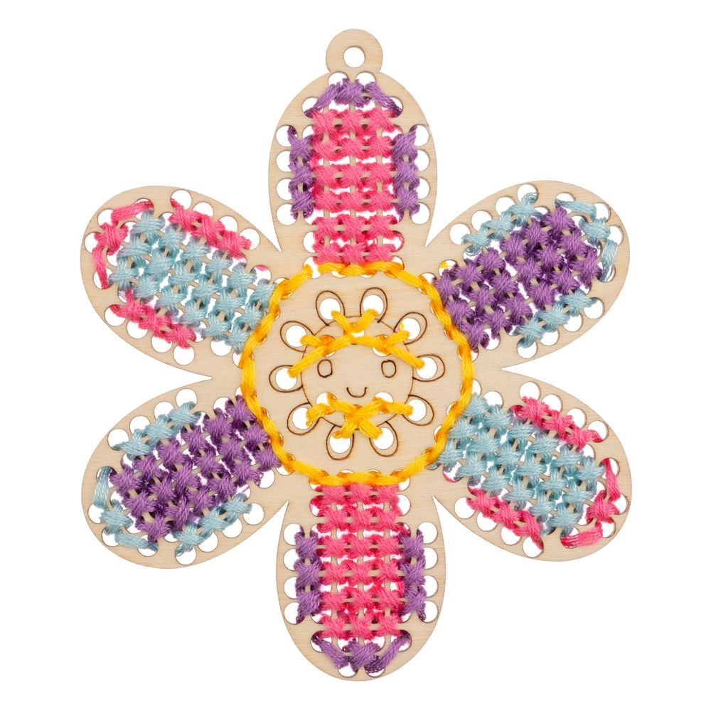 Wooden Lacing Card - Suitable for 3 years and above 4 wooden lacing cards and 4 colorful laces.