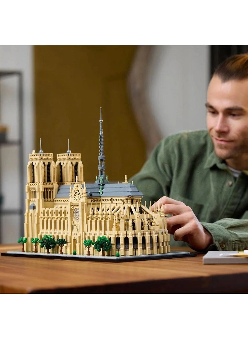 LEGO Architecture Notre-Dame De Paris (21061)