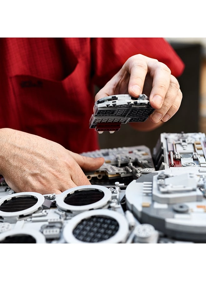 Star Wars Millennium Falcon (75192) - UCS