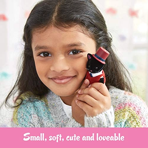 Midnight Cat Family - 4 Figures Plastic Ages 3+