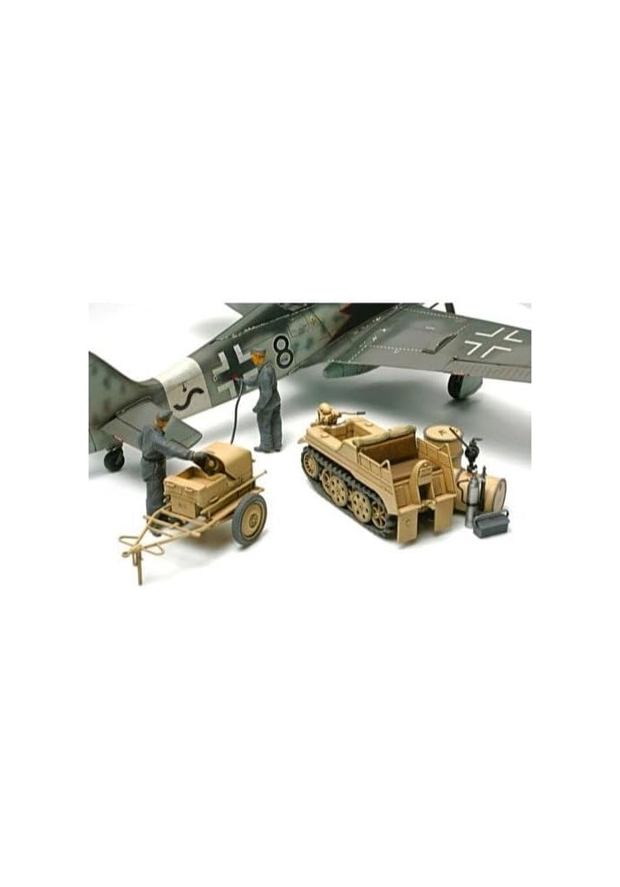 WWII German Kettenkraftrad with Aircraft Power Supply Unit Model Kit (TM32533) - 1:48