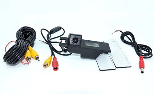 Car Rearview Camera - 728 x 512 pixels