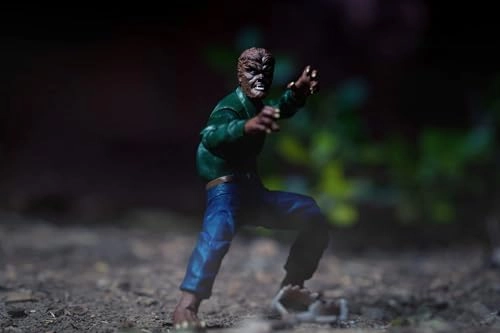 WOLFMAN - Universal Monsters - 23 cm