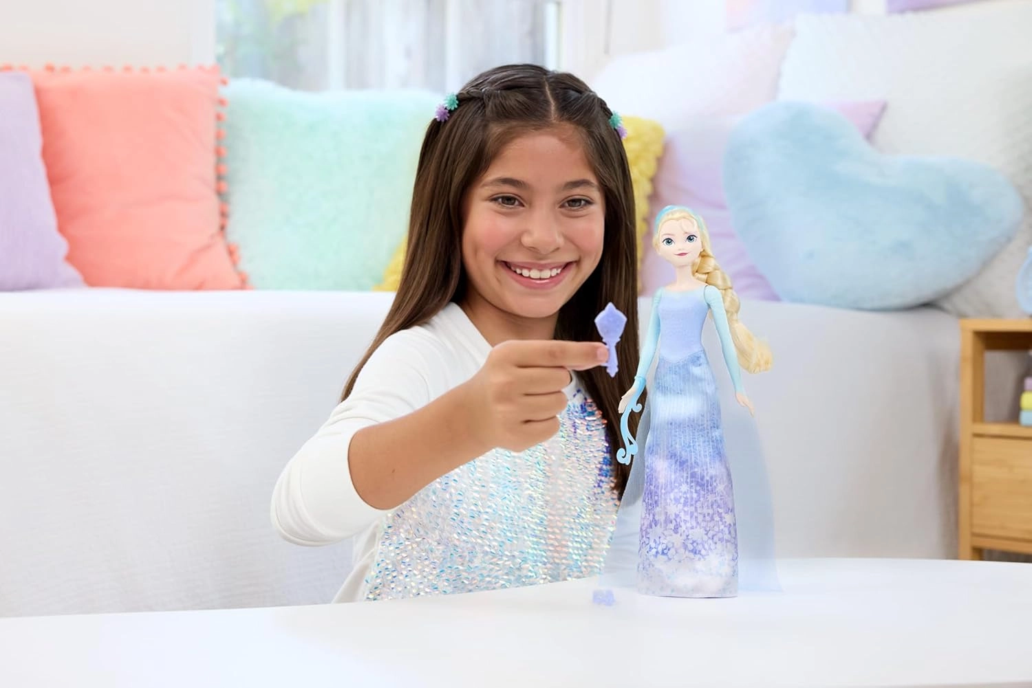 Elsa Fashion Doll - Frozen Spin & Reveal 11 Surprises