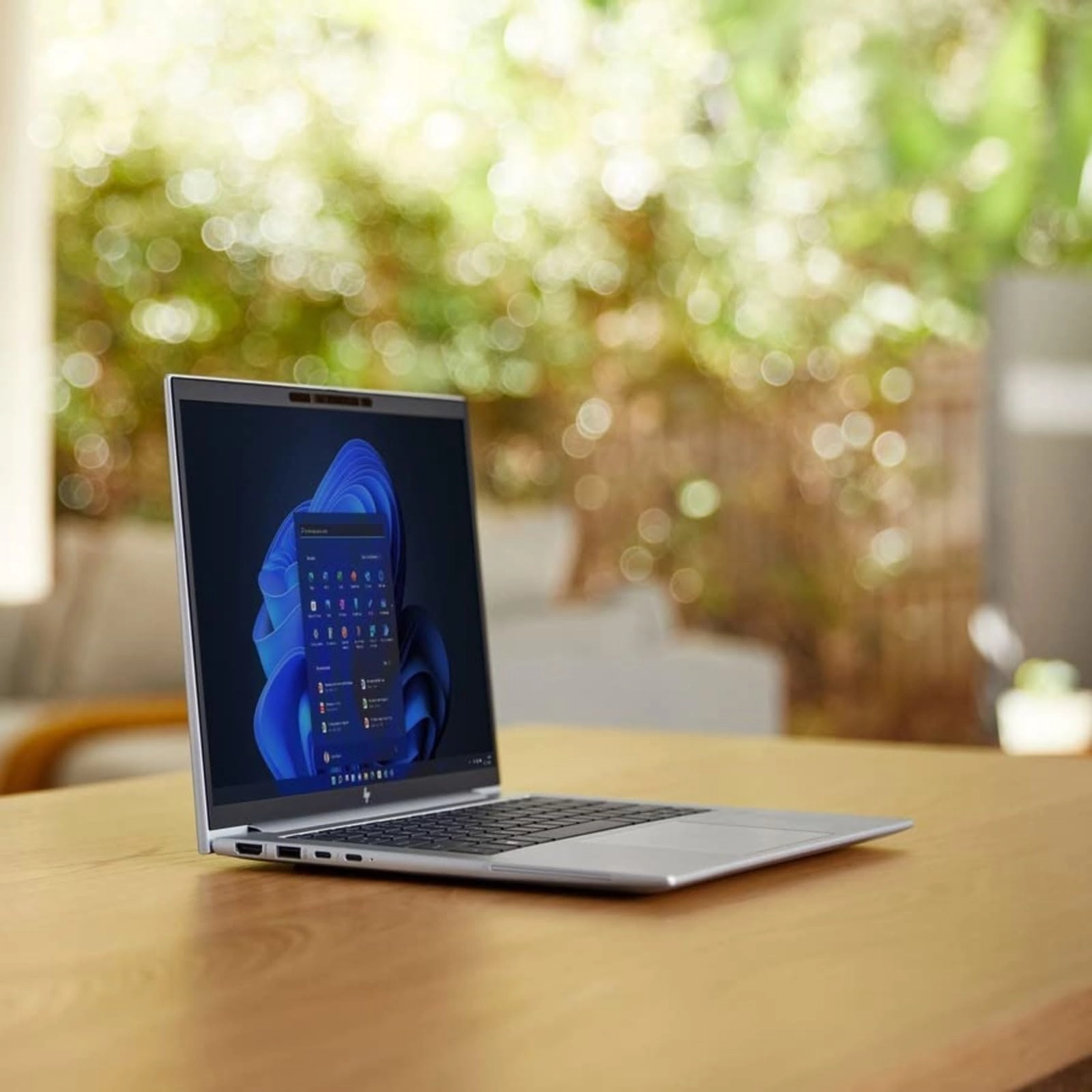 HP (Renewed) EliteBook 1040 G9 - 14'' 128GB 8GB Core i7-1255U