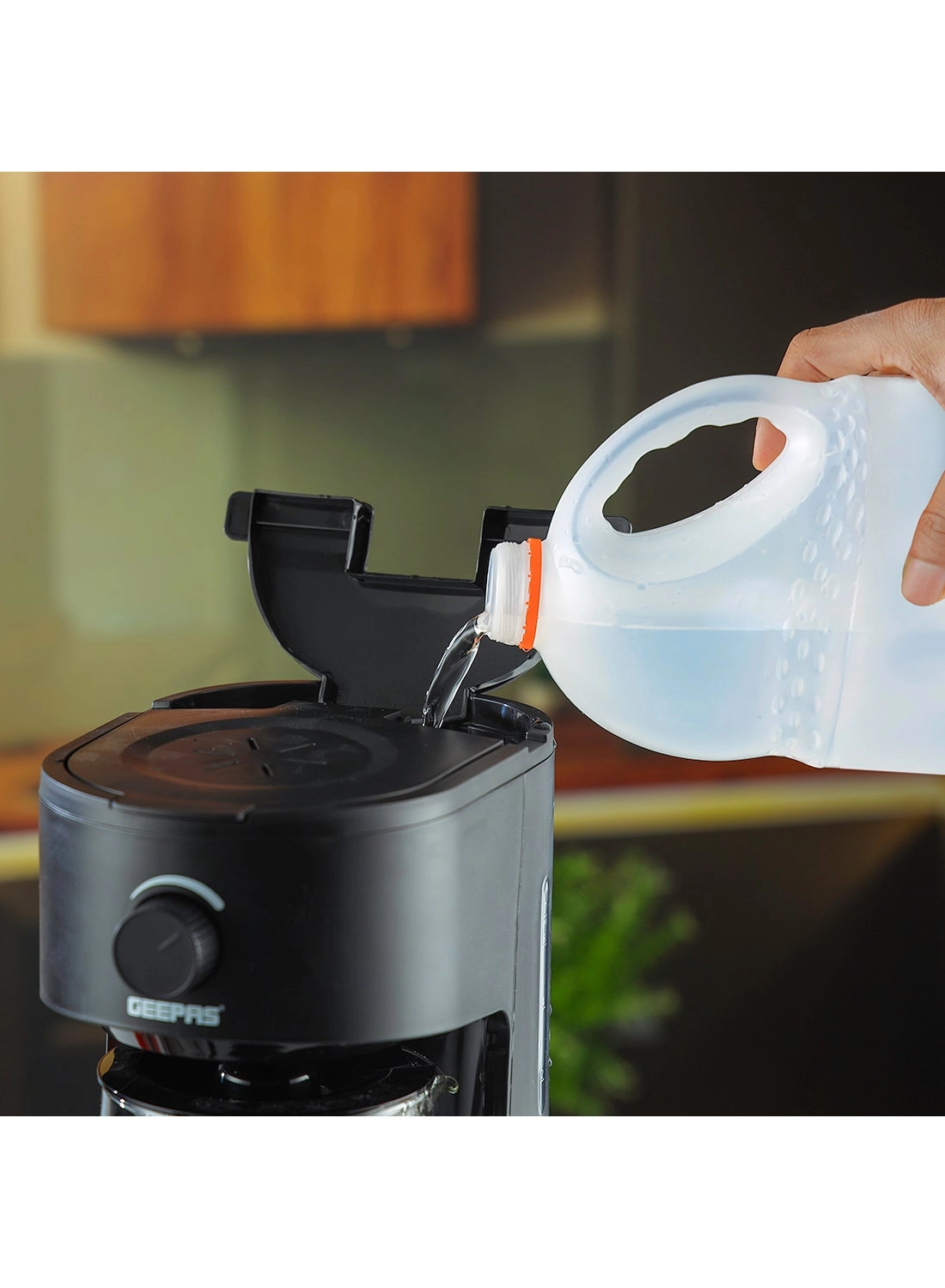 Iced Tea & Coffee Maker GCM41516