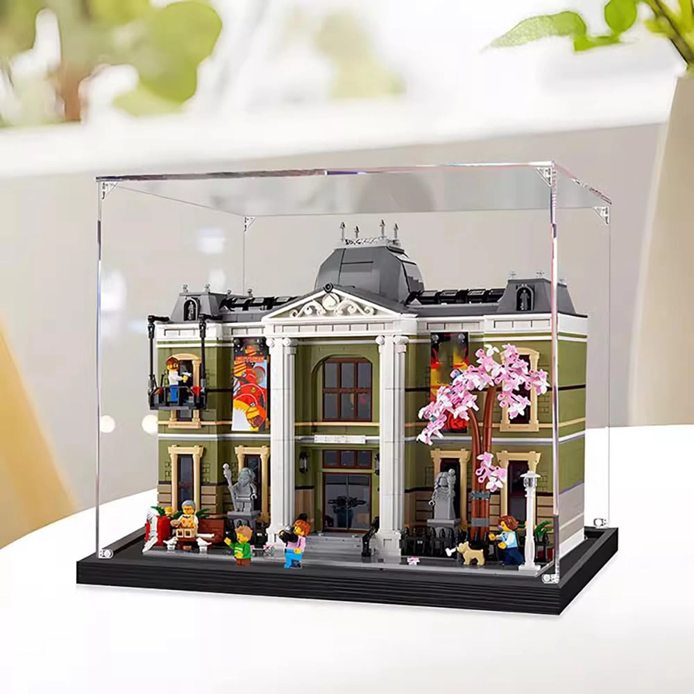 Shengor Acrylic Display Case for Lego 10326 Museum - 45 x 30 x 35 cm Clear Dustproof