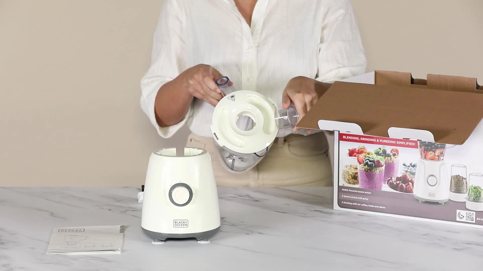 BX4000 - Blender With Grinder