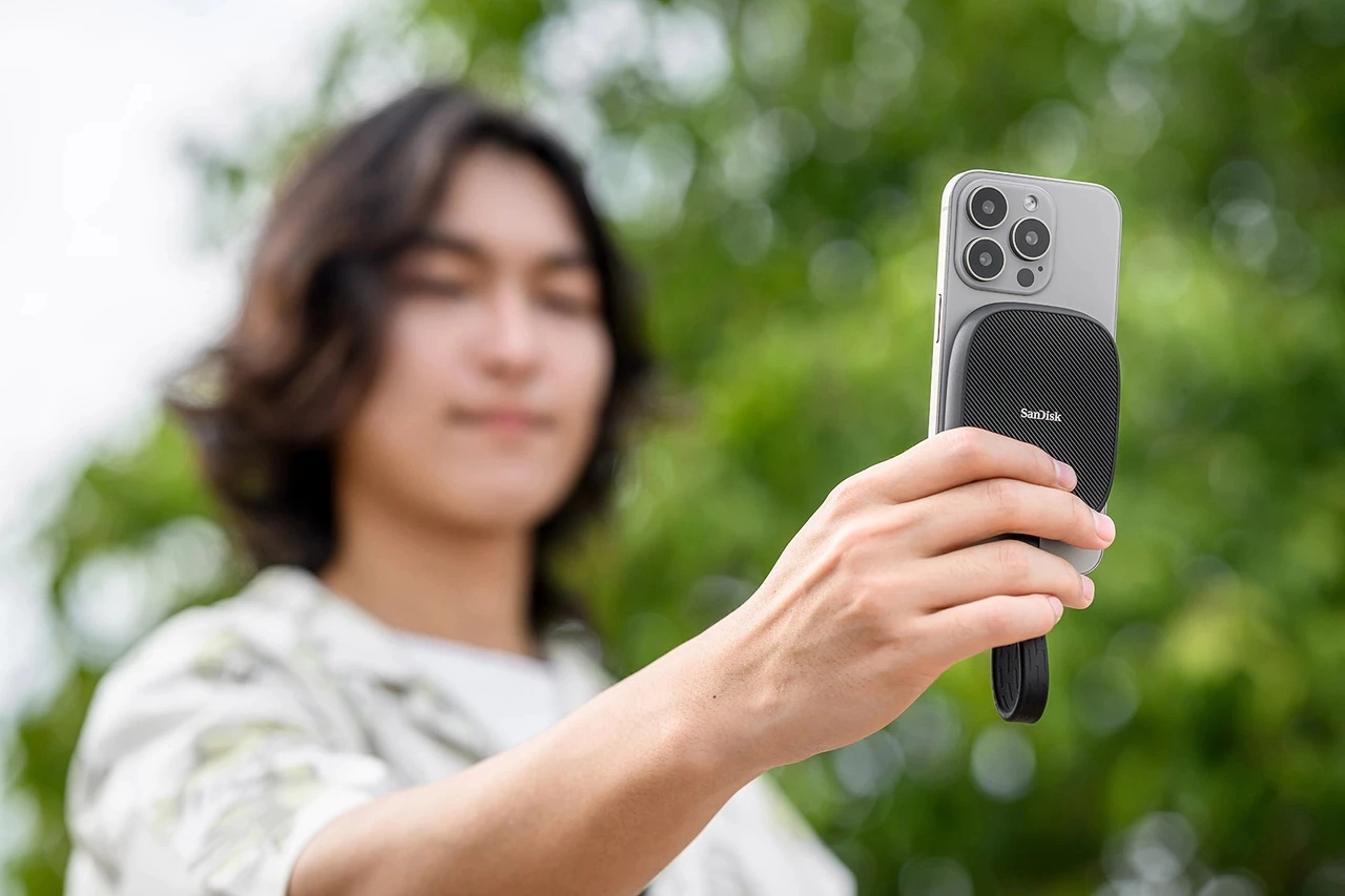 (Renewed) SDSSDE61-2T00-G25 - 2 TB