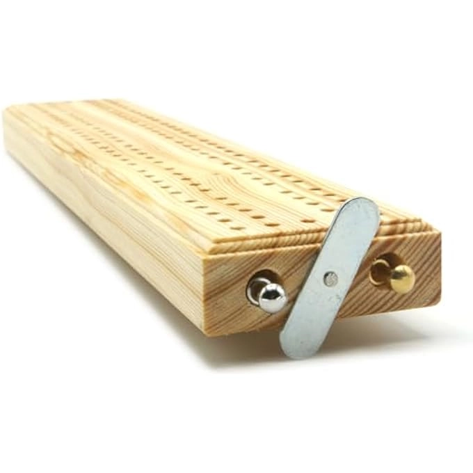 CRIBBAGE BOARD - WOODEN