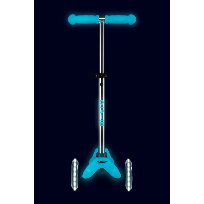 Mini Deluxe 3-Wheel Kick Scooter – 120/85 mm LED