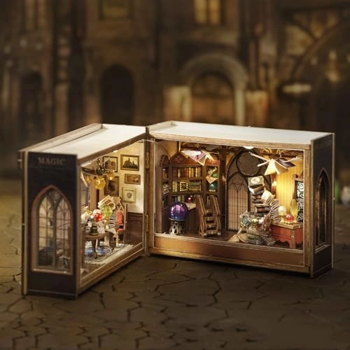 Miniature House Kit - Forest Wonderland