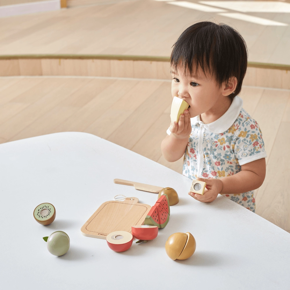 Wooden Cutting Fruits Play Set - 18 months 8 Pcs