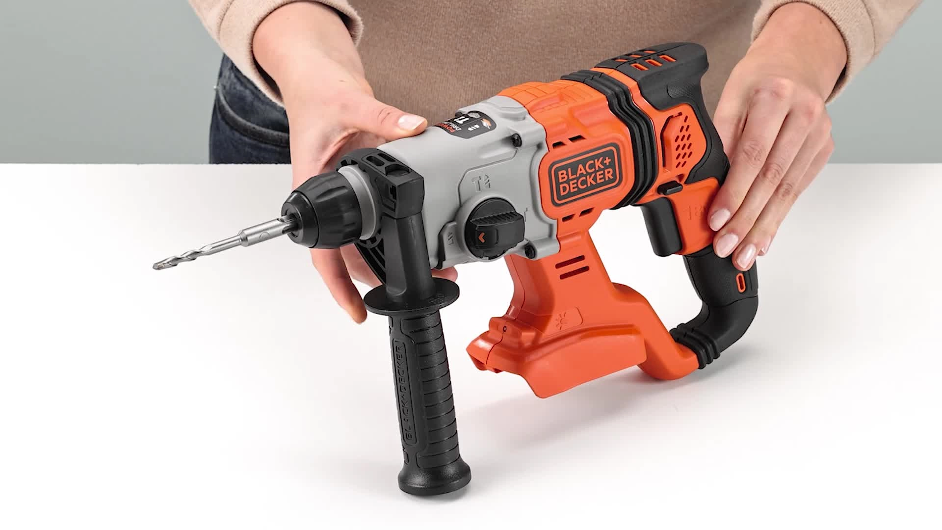 BCD900B-XJ - 18V SDS+ 1.2J