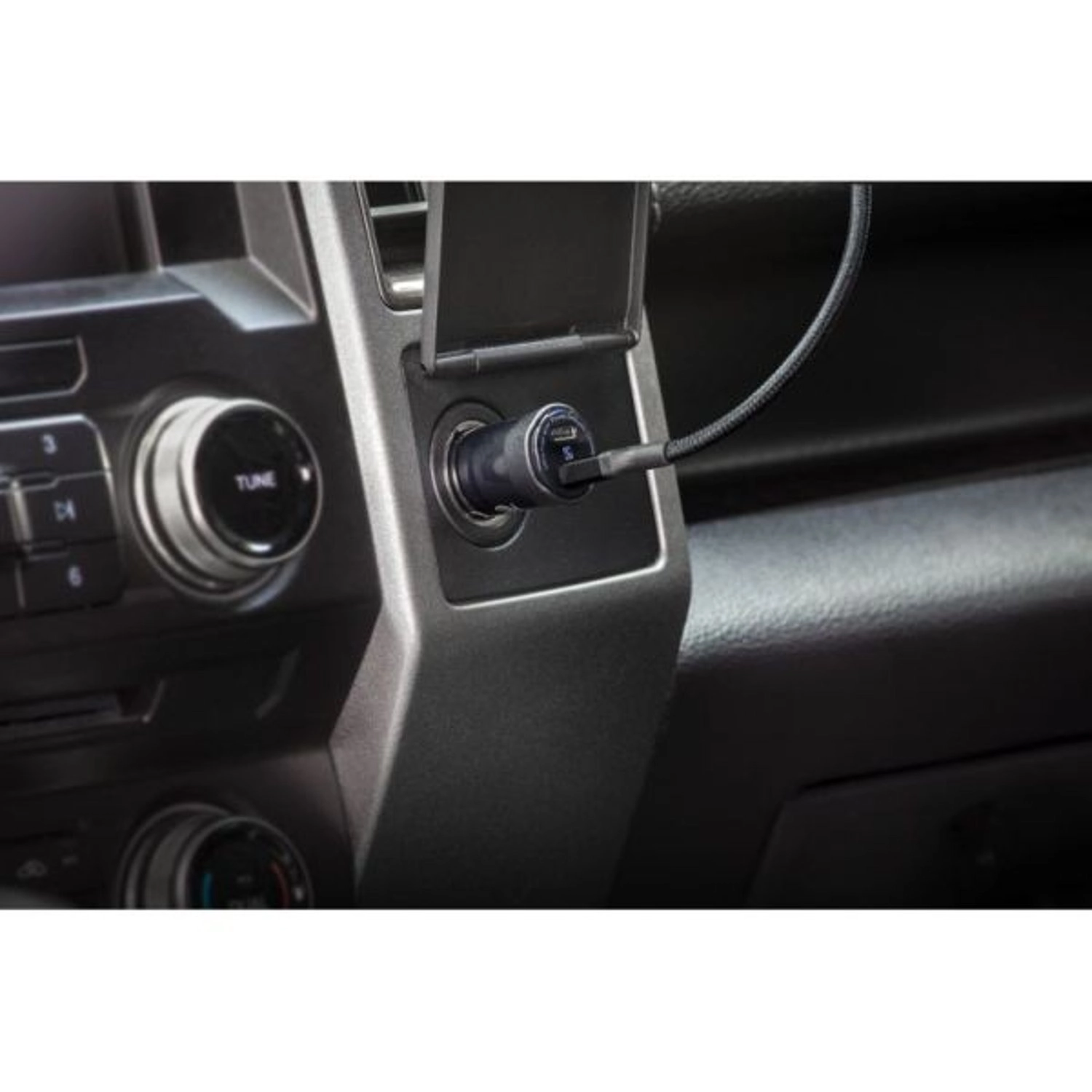 Powervolt - 12 - 24 Volts