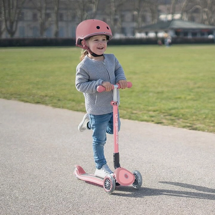 Primo Foldable Lights Kick Scooter – LED Foldable
