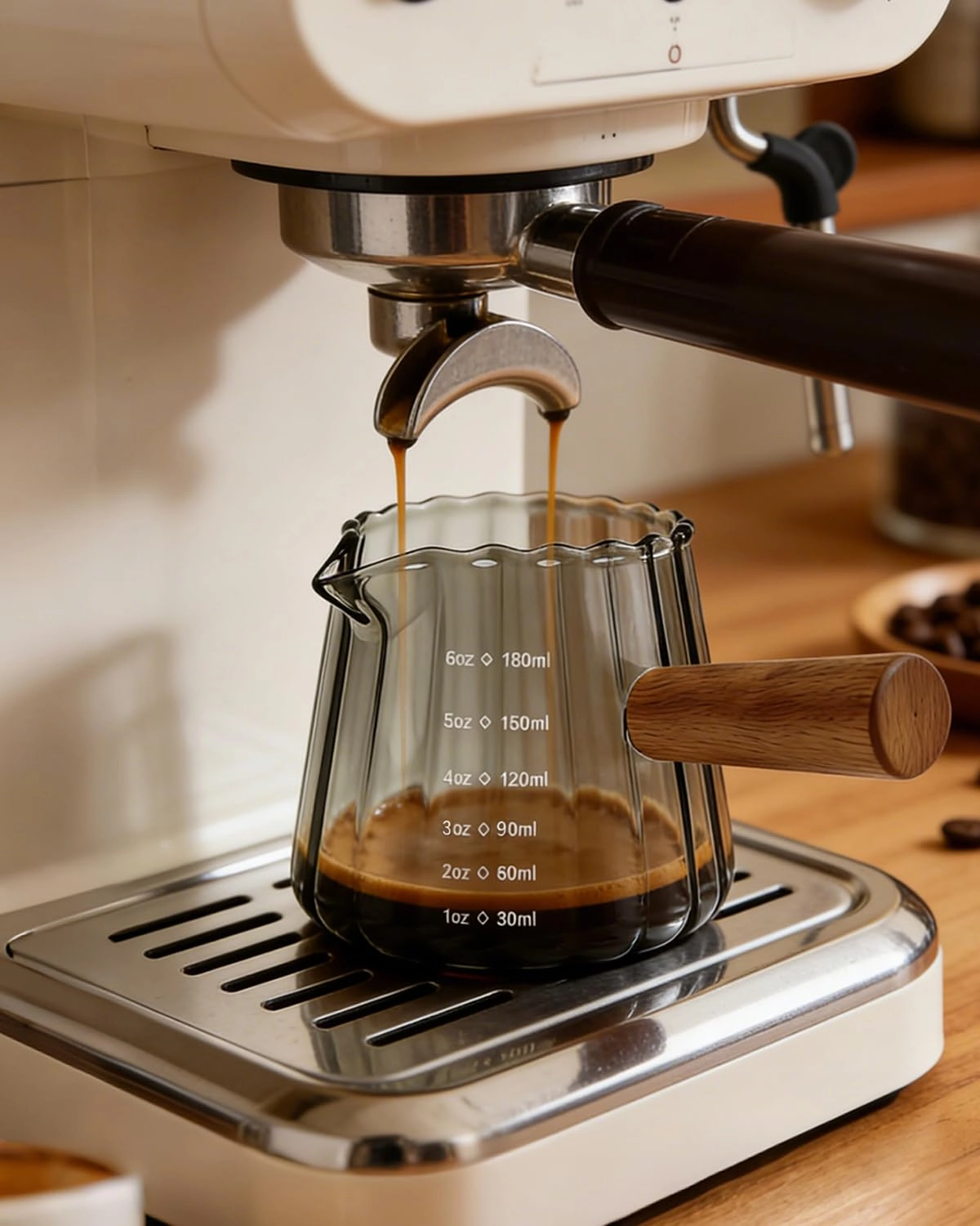 Espresso Measuring Cup - Wood Handle 180 ml