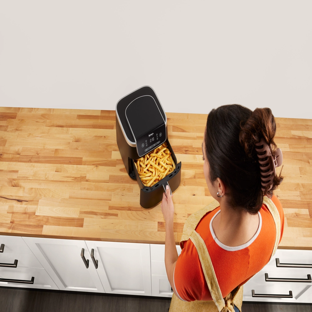 Air Fryer Pro AF140ME