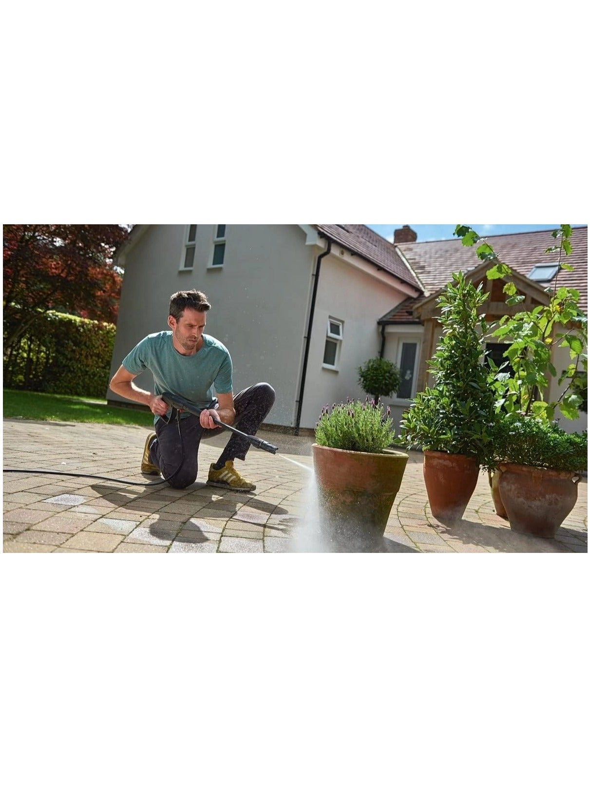 Universal Aquatak 130 Bar - 1700 W Electric