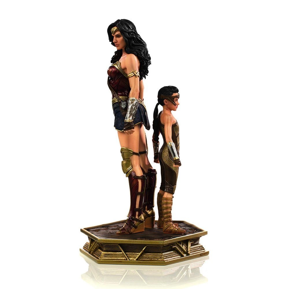 Iron Studios Wonder Woman & Young Diana - WW84