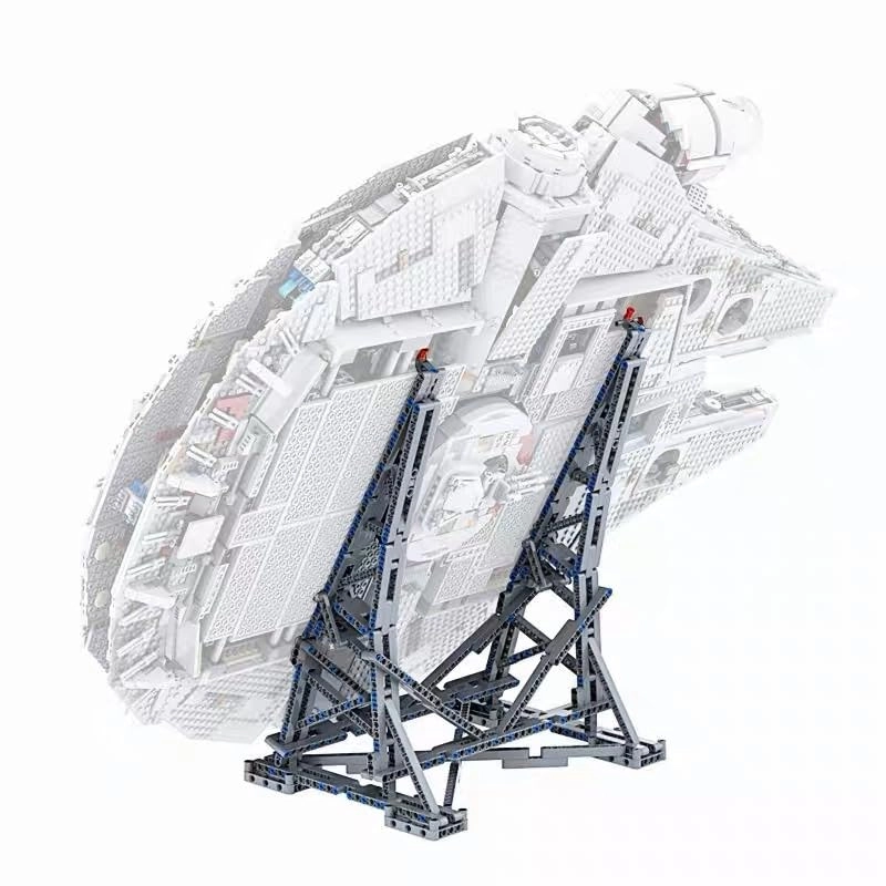 Millennium Falcon Vertical Display Stand