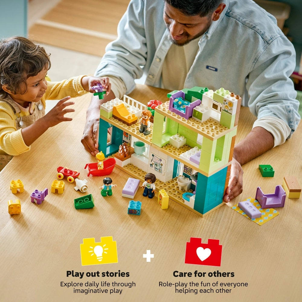 DUPLO Town 3 in 1 Modern Family House (10470) - with Figures