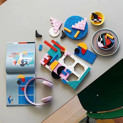 Modern Art 31210 - 805-piece Home Decor