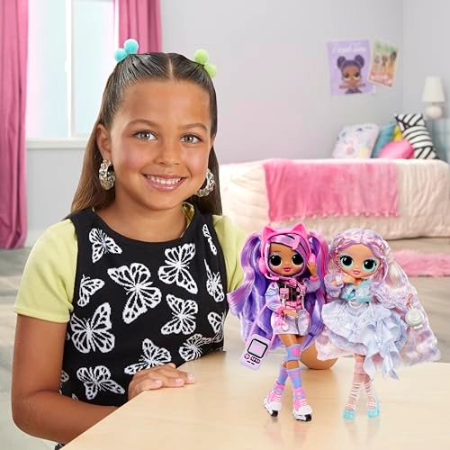 Pearla Fashion Doll - 15 Surprises Mermaid Themed Ages 4+