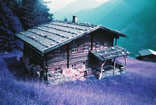 Simple Use Reloadable Film Camera - LomoChrome Purple 35mm