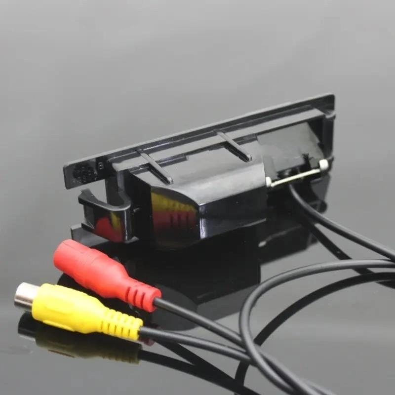 Reverse Camera - Night vision 628(H)x586(V) Pixel