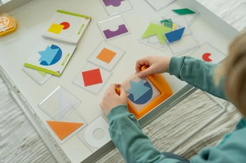 Colour Code - 5+ 18 pieces