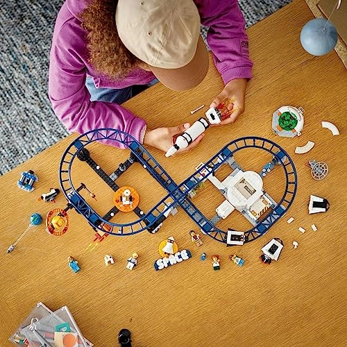Creator 3 in 1 Space Roller Coaster (31142) - 874 pieces 9 years and up