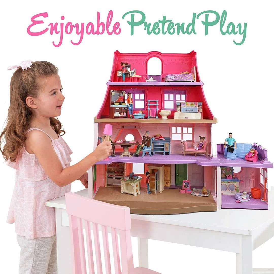 Sweet Li'l Family Dollhouse People - Set of 9 Plastic Ages 3+