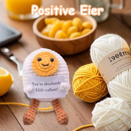 Pocket Hug Egg - Crochet 5 x 4 x 1.62 cm