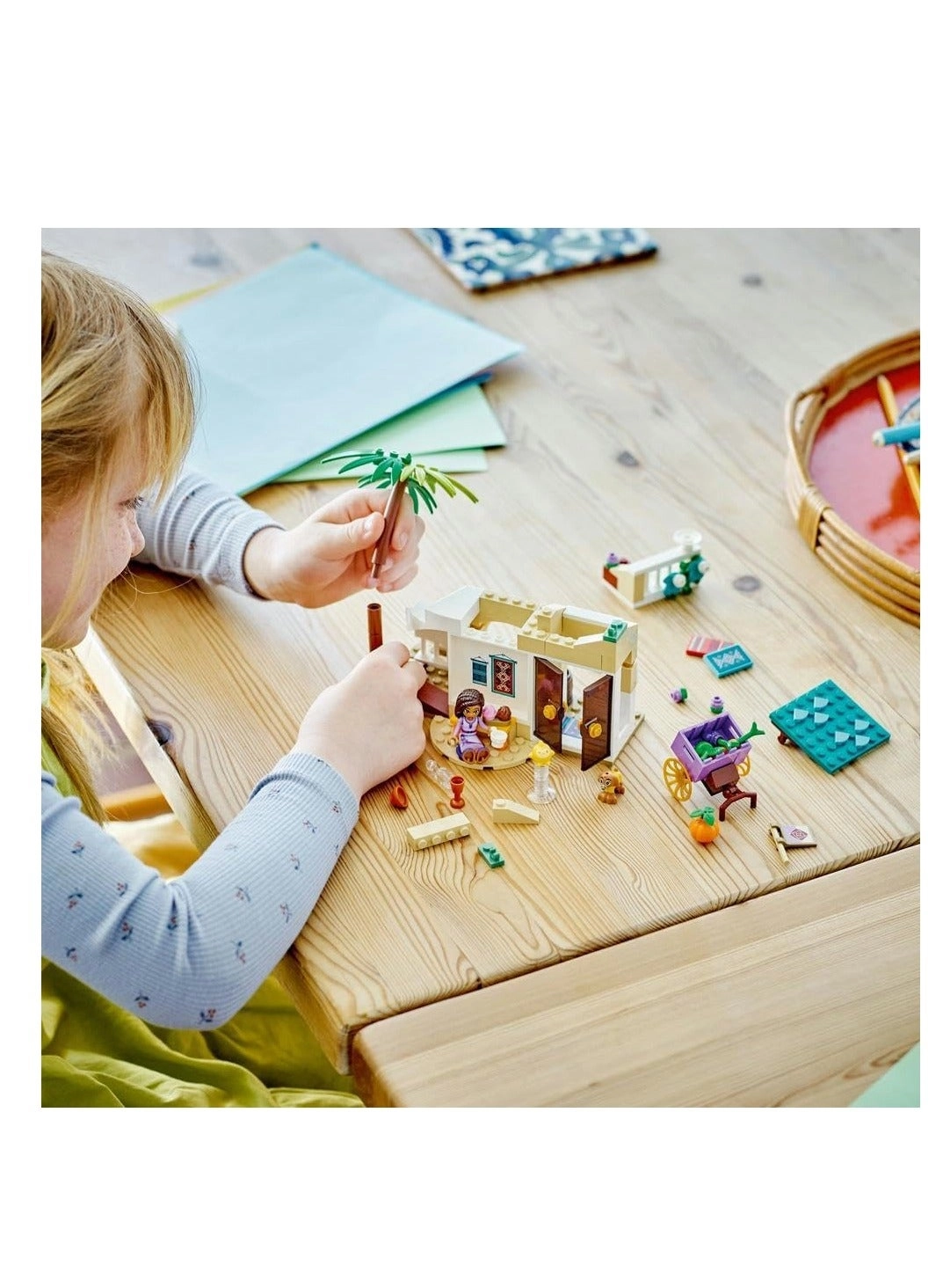 Disney Wish Asha in the City of Rosas (43223)