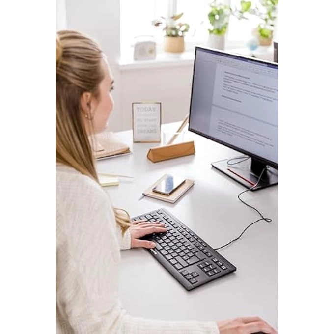 STREAM KEYBOARD TKL - UK Wired