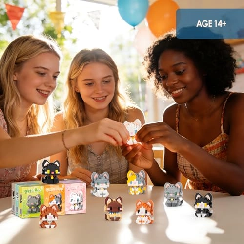 Cat Building Set - 1047 pcs