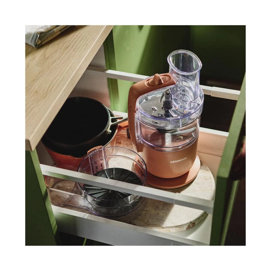 FOOD PROCESSOR