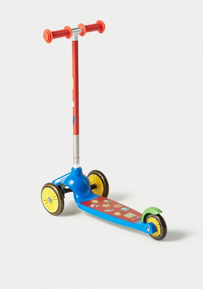 Super Mario Twist 3-Wheel Kick Scooter