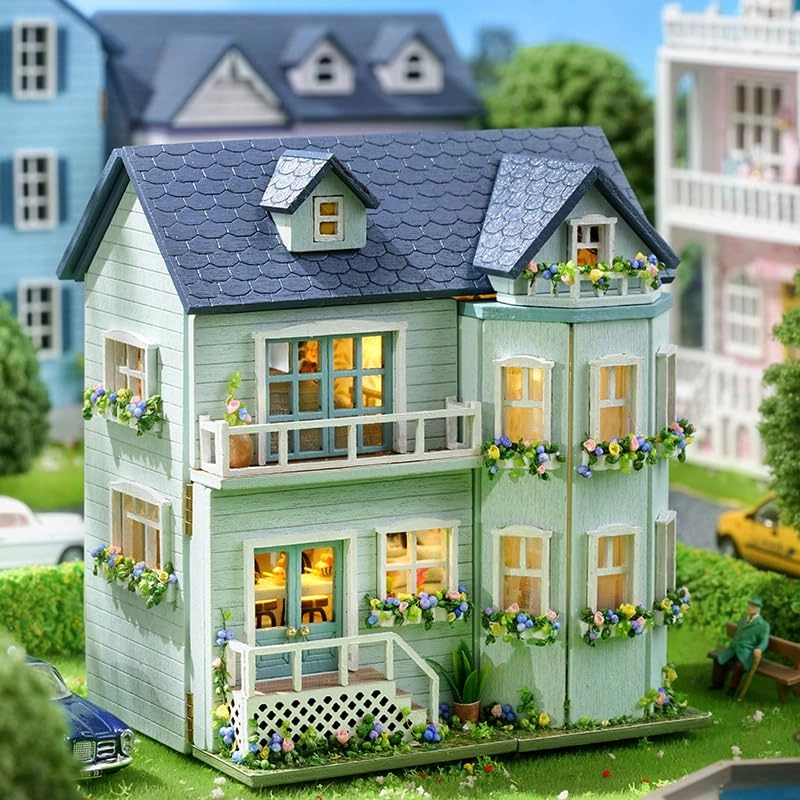 Miniature Dollhouse Kit - Warm House 1:32
